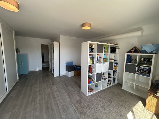 5 Soveroms Villa i Elviria