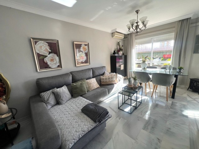 3 Bedrooms Apartment in Los Boliches