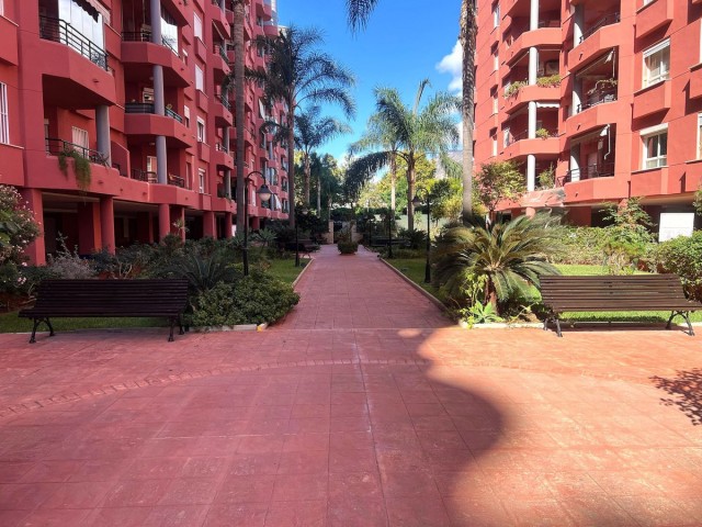 3 Bedrooms Apartment in Los Boliches