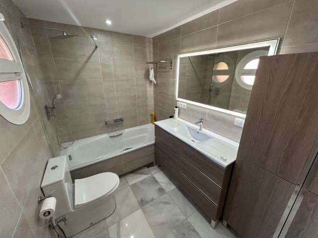 4 Sovrums Radhus i Benahavís