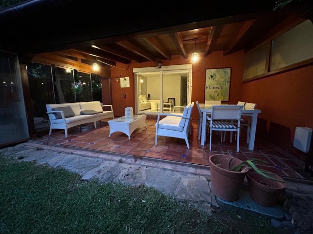 4 Schlafzimmer Reihenhaus in Benahavís