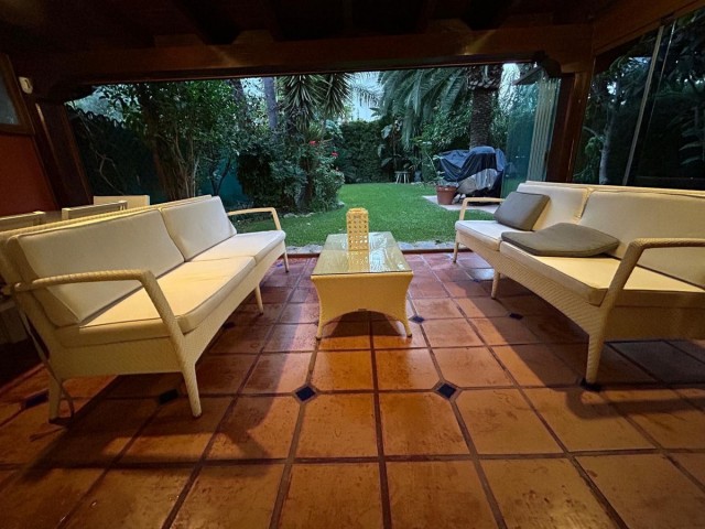 4 Schlafzimmer Reihenhaus in Benahavís