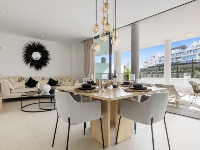 2 Bedrooms Apartment in Fuengirola