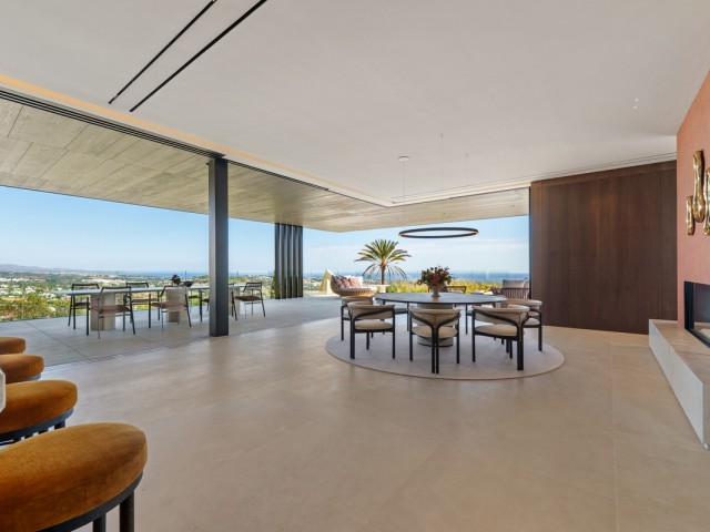 8 Bedrooms Villa in Benahavís