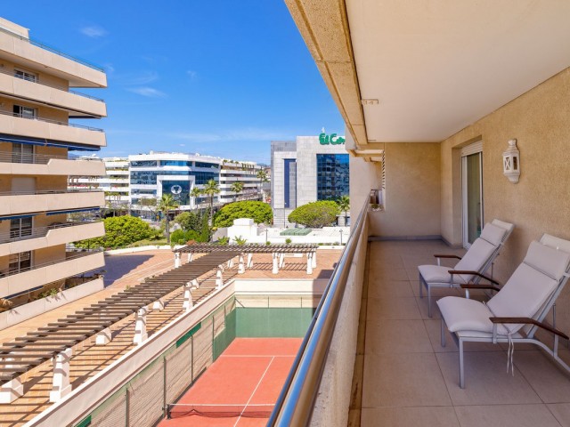 3 Sovrums Lägenhet i Puerto Banús