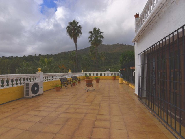 8 Soveroms Villa i Mijas