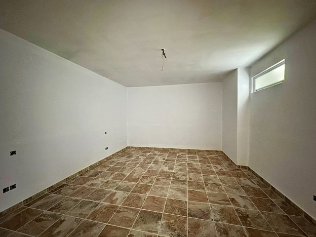 5 Bedrooms Villa in Casares