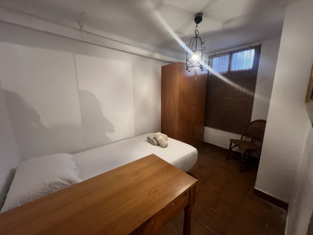 Villa avec 5 Chambres  à San Pedro de Alcántara