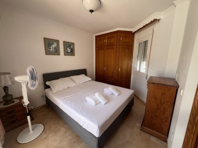 Villa avec 5 Chambres  à San Pedro de Alcántara