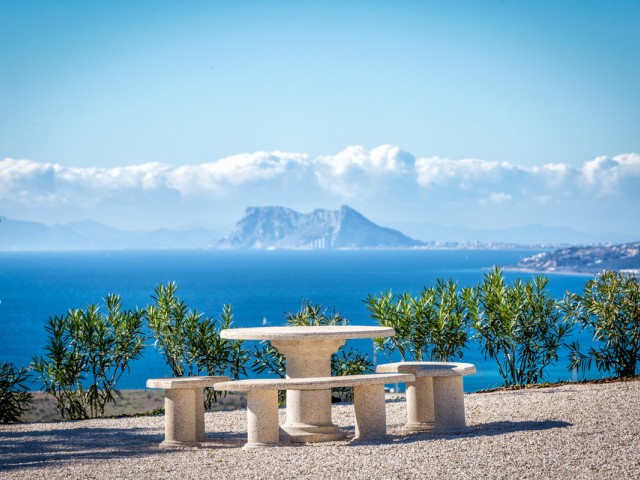 7 Soveroms Villa i Estepona