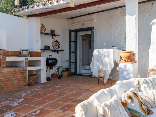 4 Bedrooms Villa in Mijas