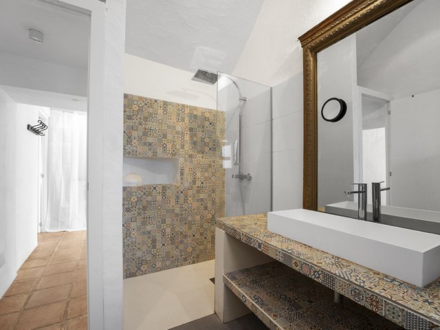 4 Bedrooms Villa in Mijas