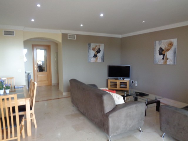 2 Schlafzimmer Apartment in Benahavís