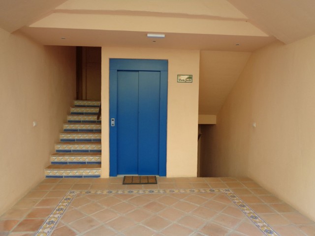2 Schlafzimmer Apartment in Benahavís