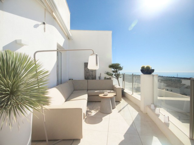 Penthouse in Altos de los Monteros