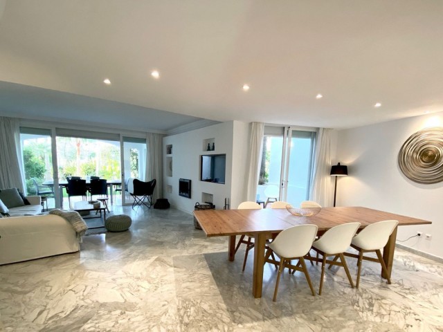 Reihenhaus, Costalita, R5187352