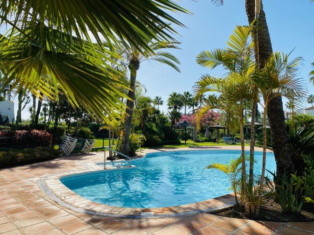 Maison mitoyenne avec 3 Chambres  à Costalita