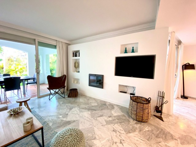 Maison mitoyenne avec 3 Chambres  à Costalita