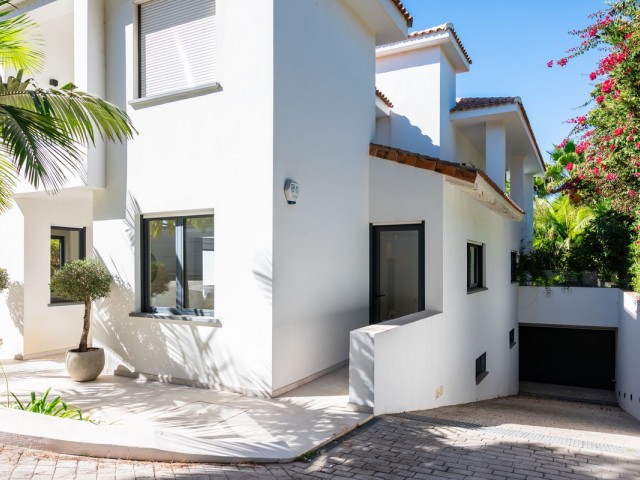 6 Soveroms Villa i Artola