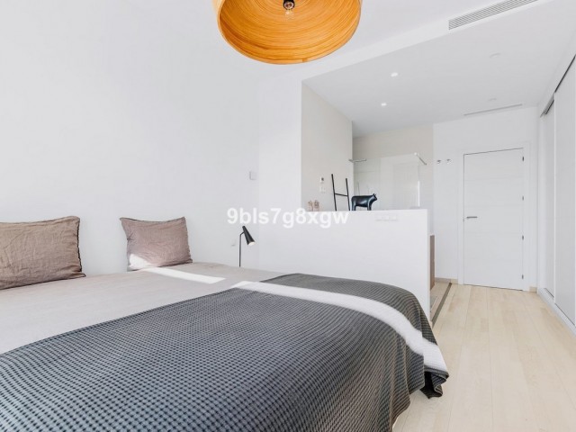 2 Soveroms Leilighet i Casares Playa