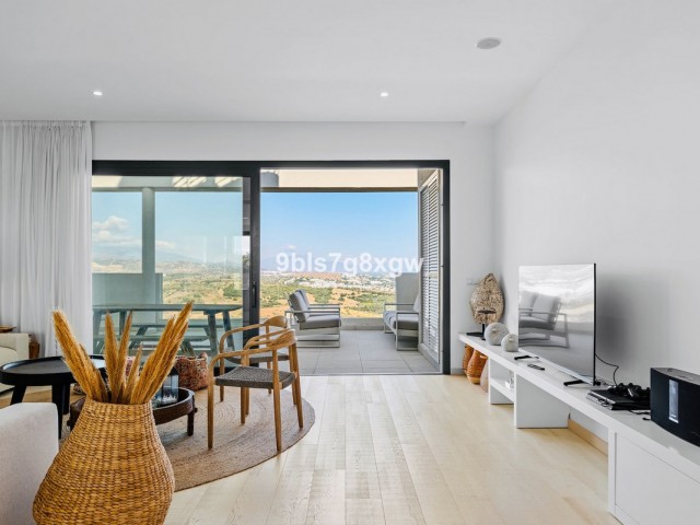2 Bedrooms Apartment in Casares Playa