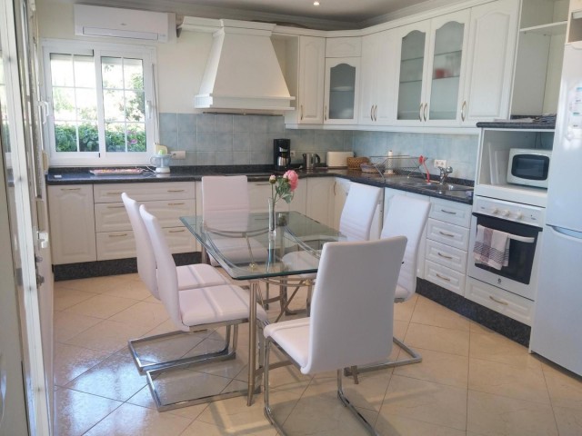 10 Bedrooms Villa in Mijas