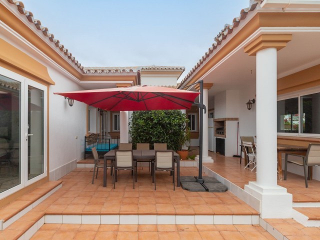 3 Bedrooms Villa in Mijas Costa