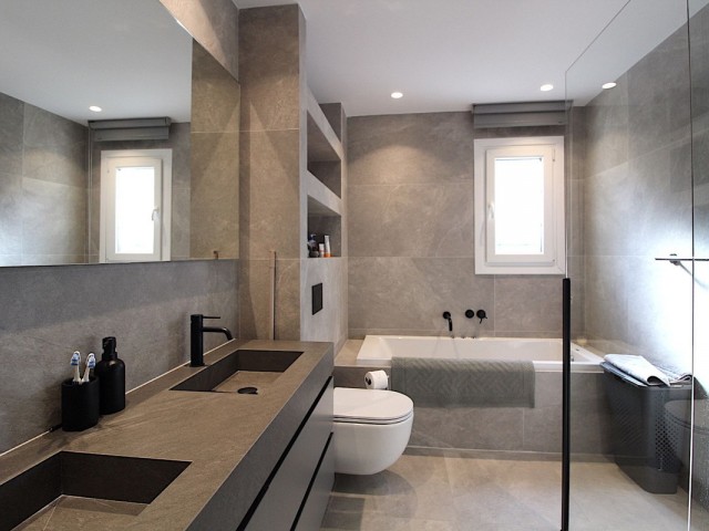 Appartement avec 4 Chambres  à San Pedro de Alcántara