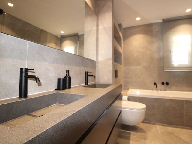 Appartement avec 4 Chambres  à San Pedro de Alcántara