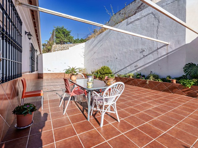3 Bedrooms Villa in Ciudad Jardín