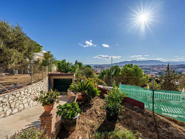 3 Bedrooms Villa in Ciudad Jardín