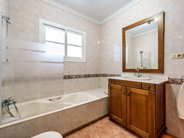 3 Bedrooms Villa in Ciudad Jardín