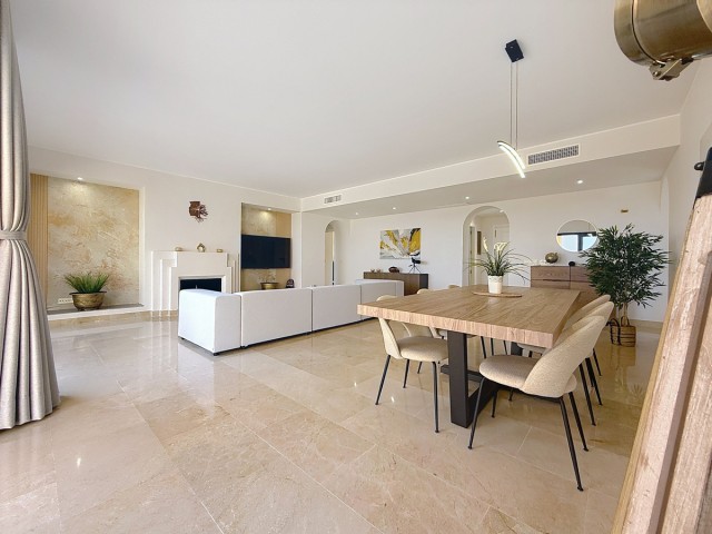 Penthouse in San Luis de Sabinillas