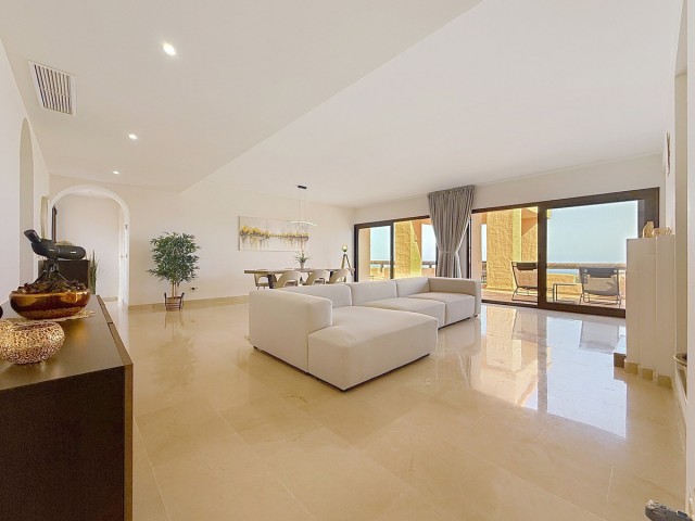 Penthouse in San Luis de Sabinillas