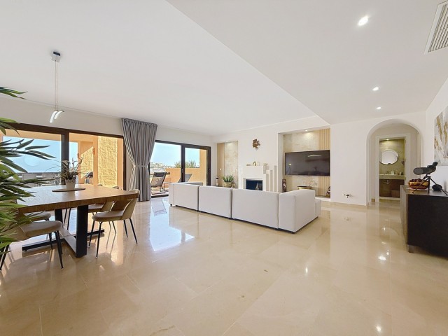 Penthouse in San Luis de Sabinillas