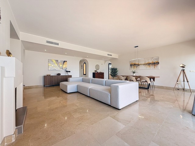 Penthouse in San Luis de Sabinillas