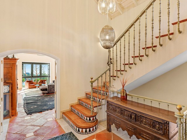 Villa avec 4 Chambres  à El Madroñal