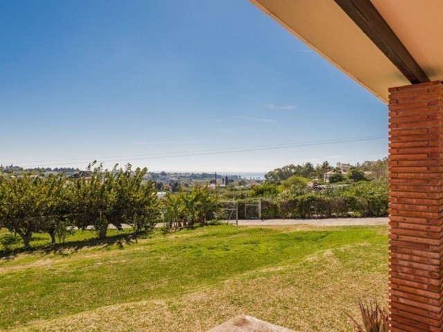 Villa avec 3 Chambres  à Estepona