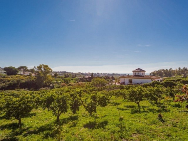 Villa avec 3 Chambres  à Estepona