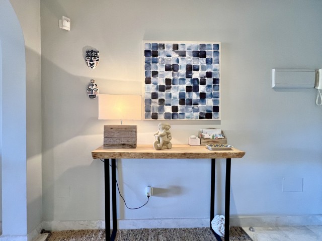 Appartement avec 3 Chambres  à Guadalmina Baja