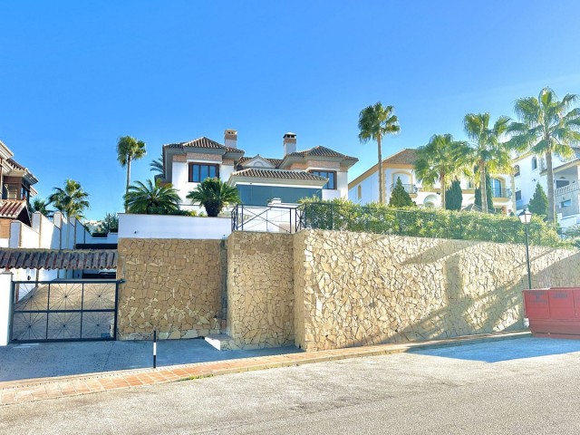 5 Bedrooms Villa in La Cala Golf