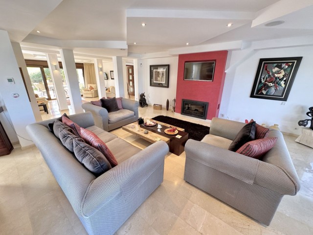 5 Bedrooms Villa in La Cala Golf