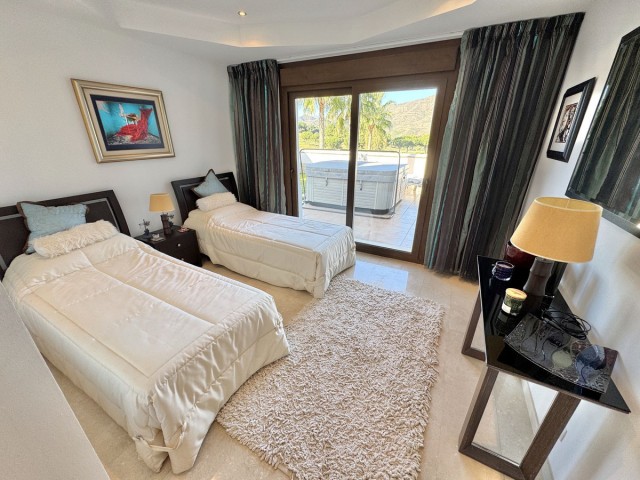 5 Bedrooms Villa in La Cala Golf