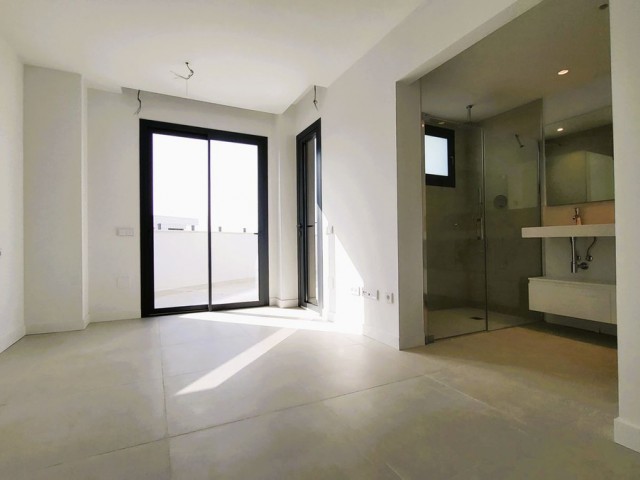 2 Sovrums Lägenhet i Benalmadena