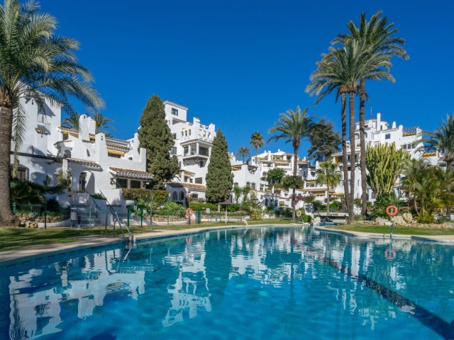 Apartment, Nueva Andalucia