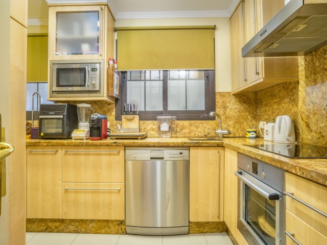 3 Bedrooms Apartment in Nueva Andalucía