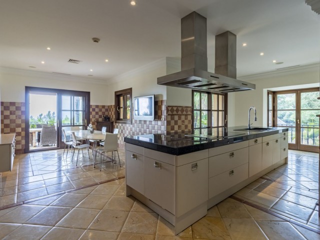 4 Bedrooms Villa in La Zagaleta