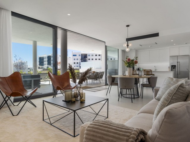 2 Bedrooms Apartment in Fuengirola