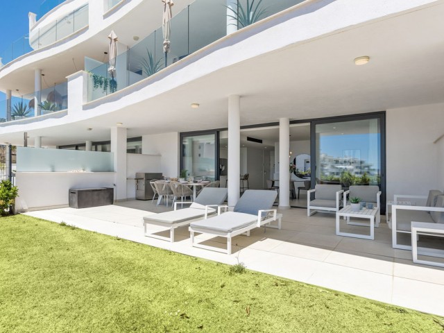 2 Bedrooms Apartment in Fuengirola