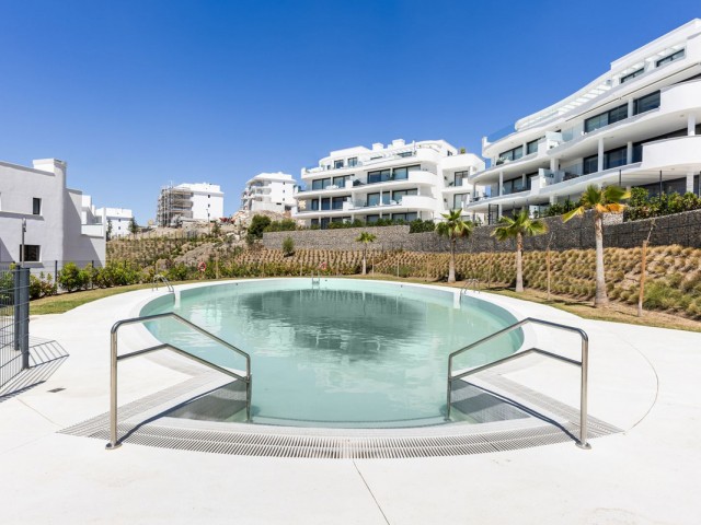 2 Bedrooms Apartment in Fuengirola